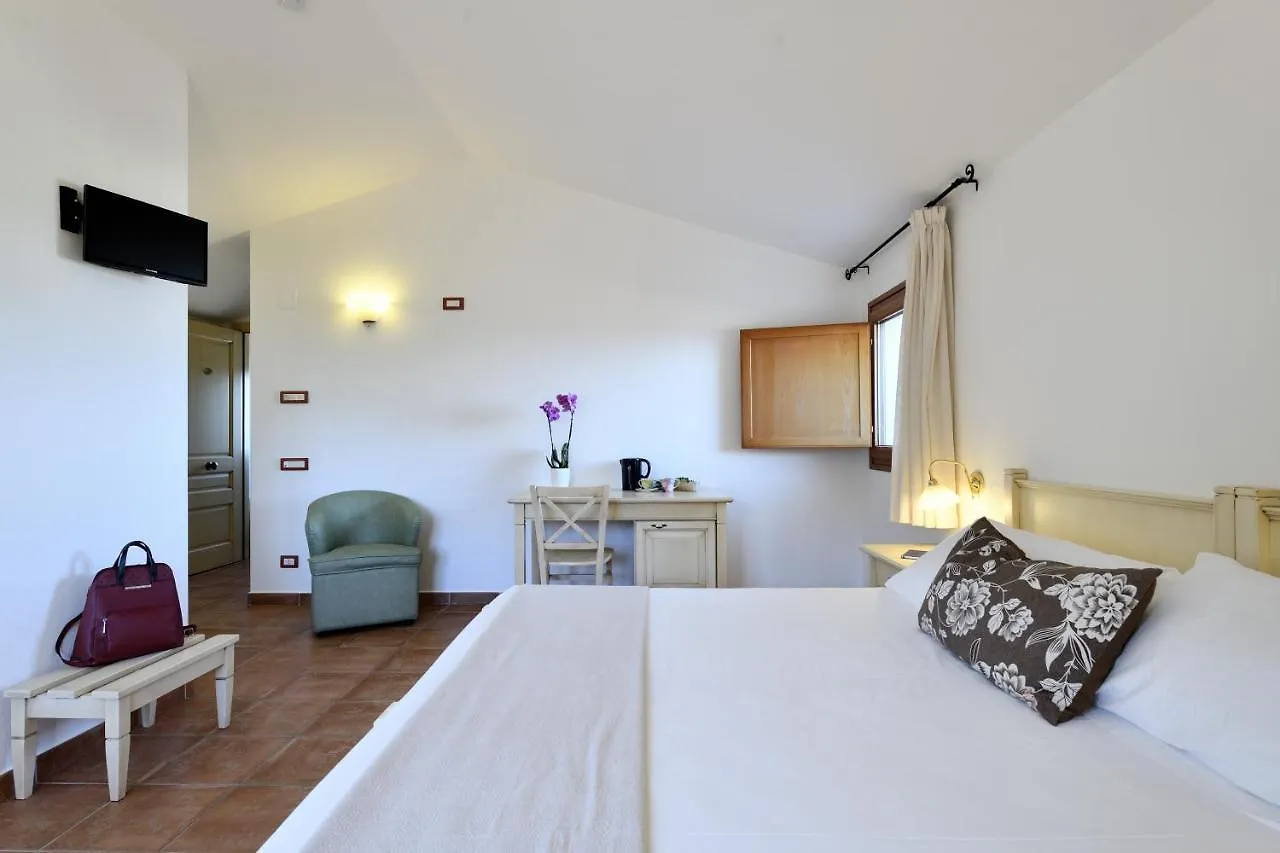 Hotel Marie Claire Lanusei 3*,