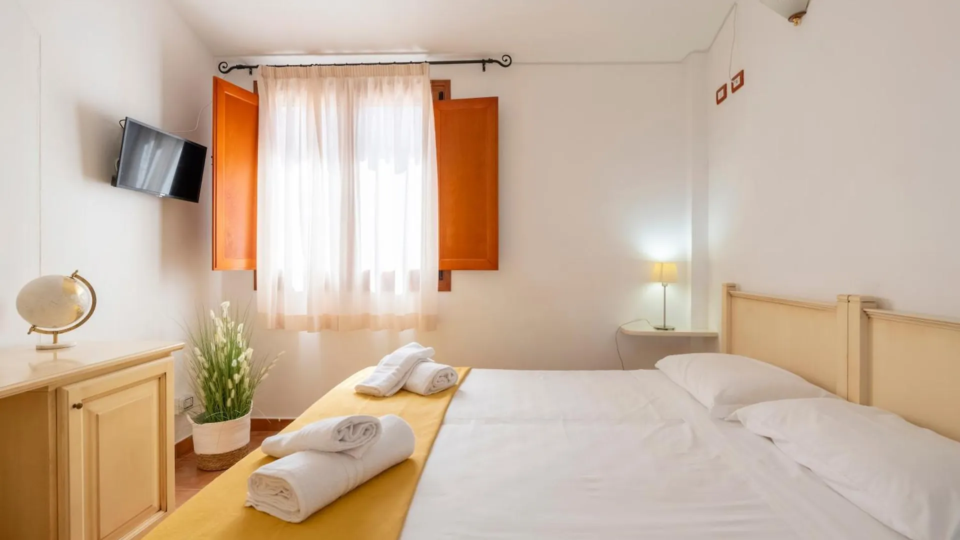 ***  Hotel Marie Claire Italy