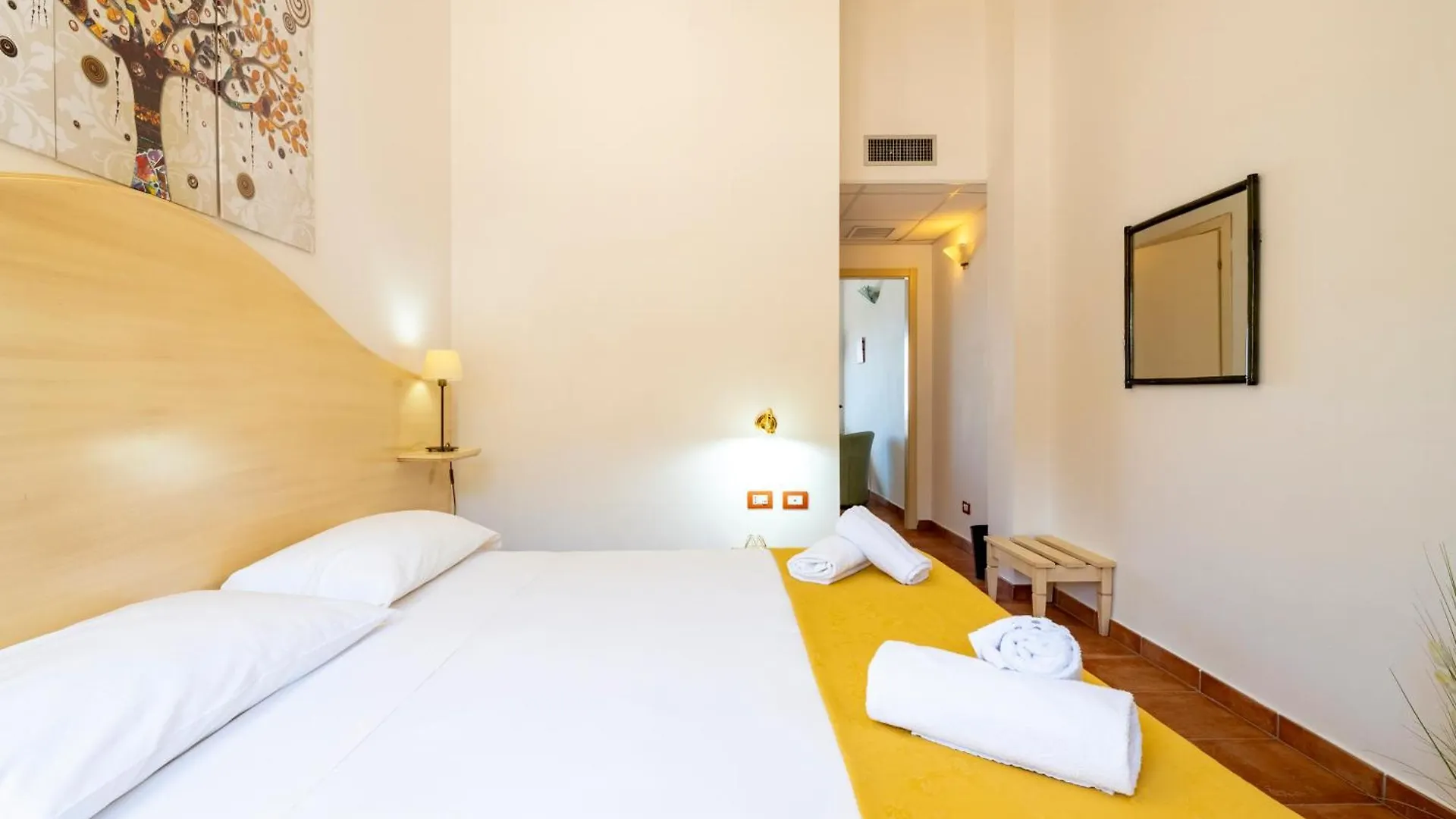 ***  Hotel Marie Claire Italy