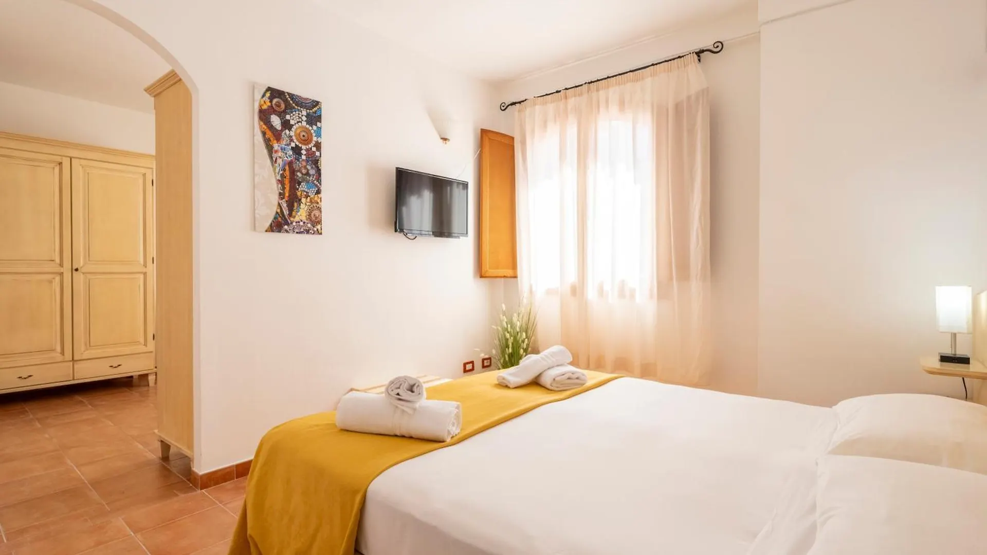 Hotel Marie Claire Lanusei 3*,