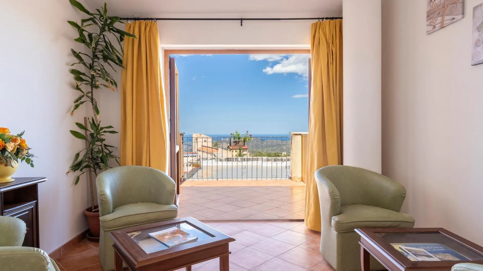 Hotel Marie Claire Lanusei 3*,  Italia